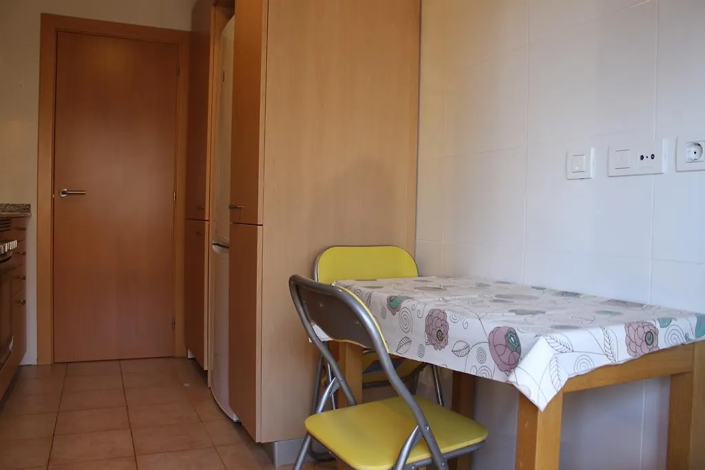 Apartamento Con Piscina A 300M Playa Fenals-Lloret Villa Lloret de Mar 0*,  Spagna