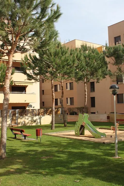滨海略雷特Apartamento Con Piscina A 300M Playa Fenals-Lloret别墅 滨海略雷特