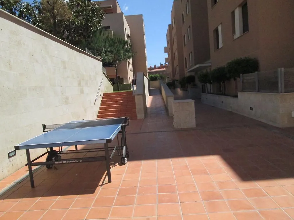 滨海略雷特Apartamento Con Piscina A 300M Playa Fenals-Lloret别墅 滨海略雷特